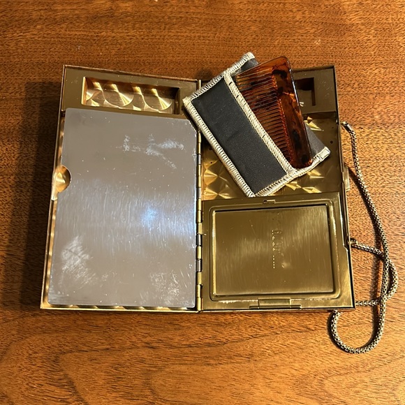 Wilardy MCM vintage lucite clutch - Picture 3 of 14